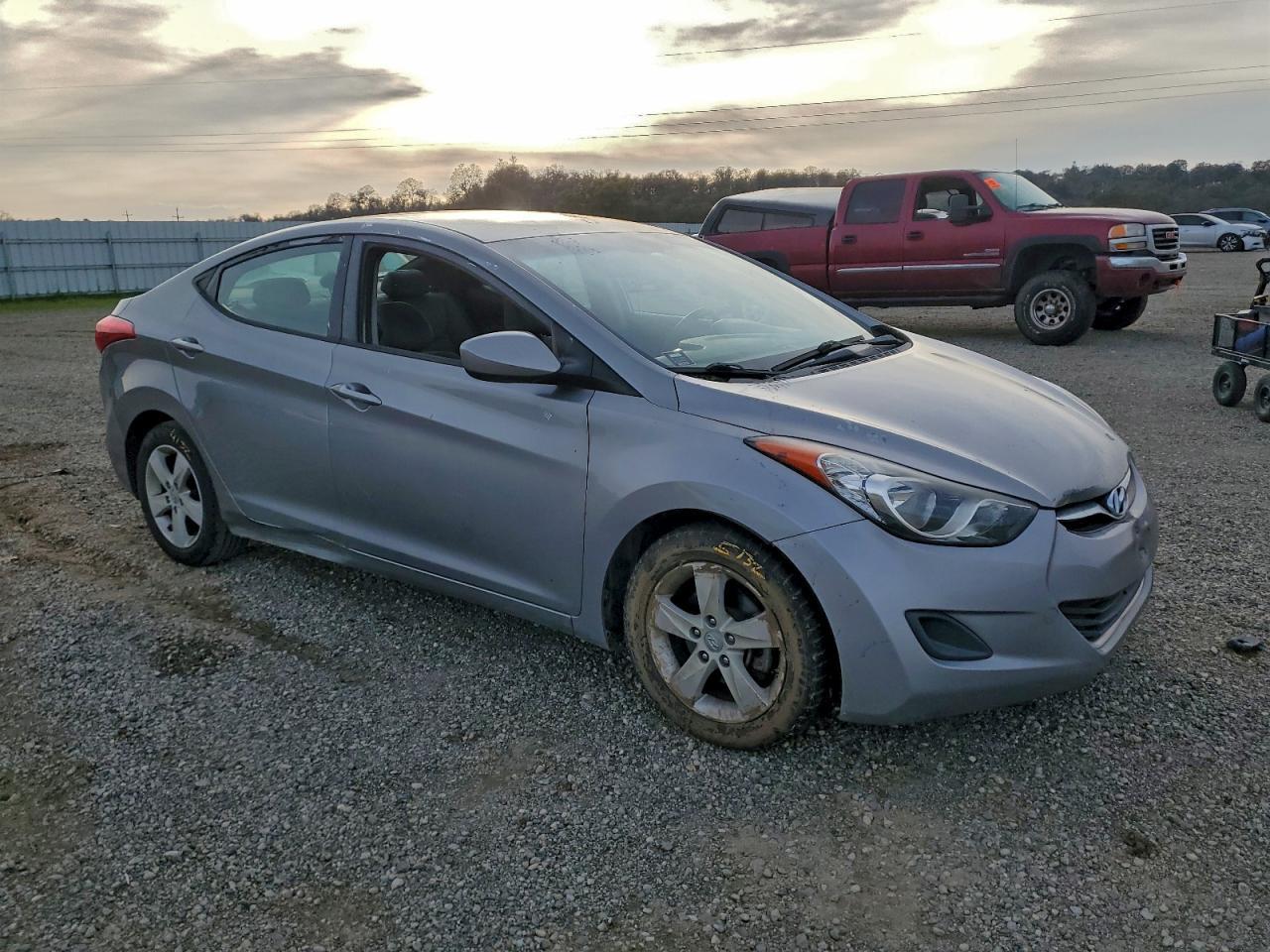 2013 Hyundai Elantra Gls - Фото 4