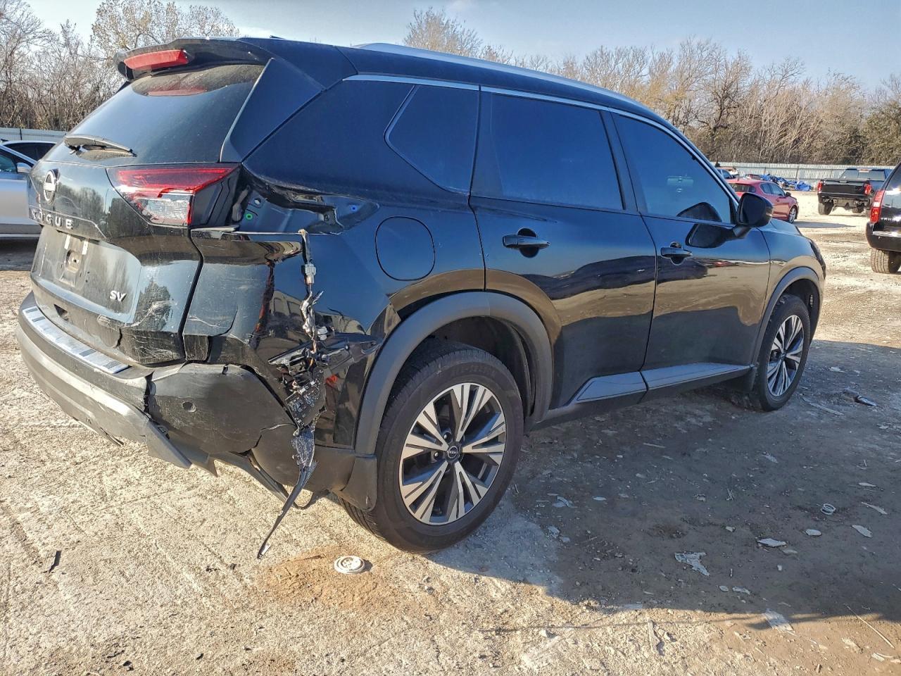 2022 Nissan Rogue Sv - Фото 3