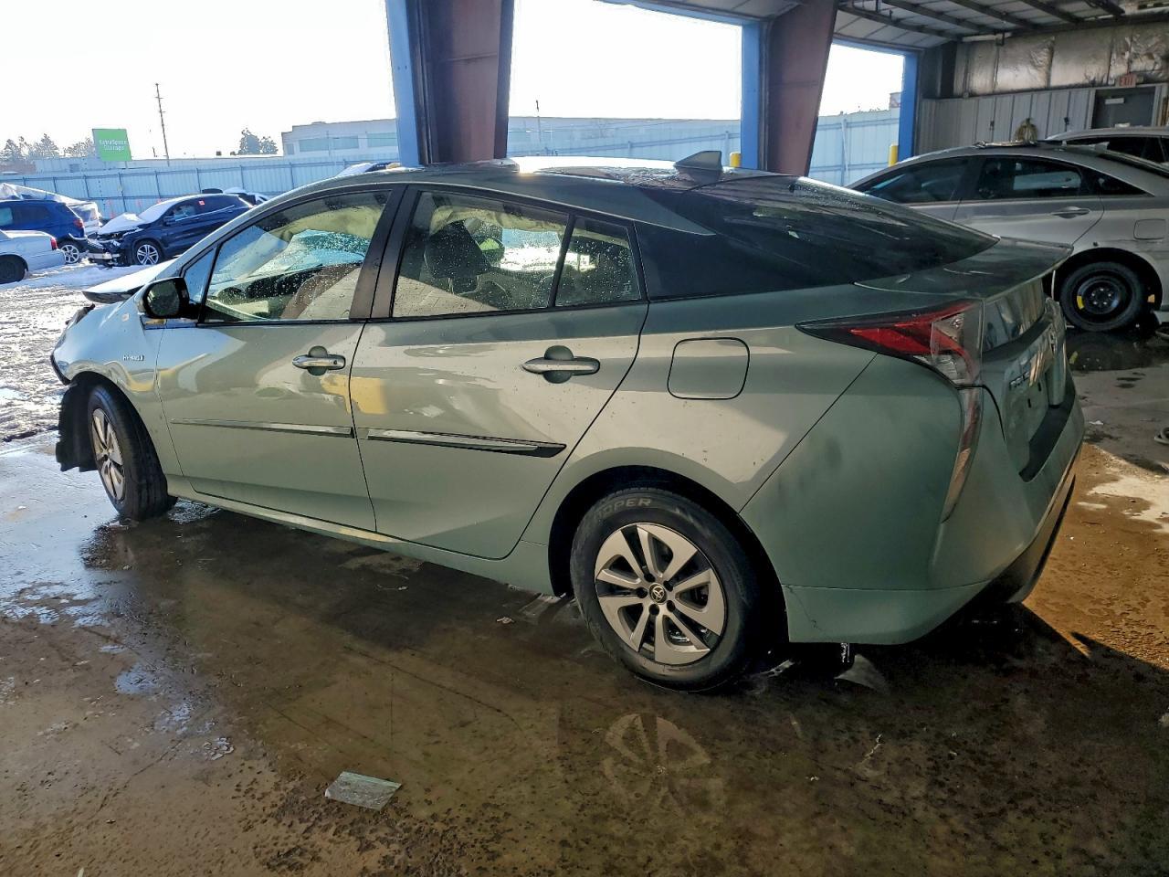 2016 Toyota Prius Three - Image 2