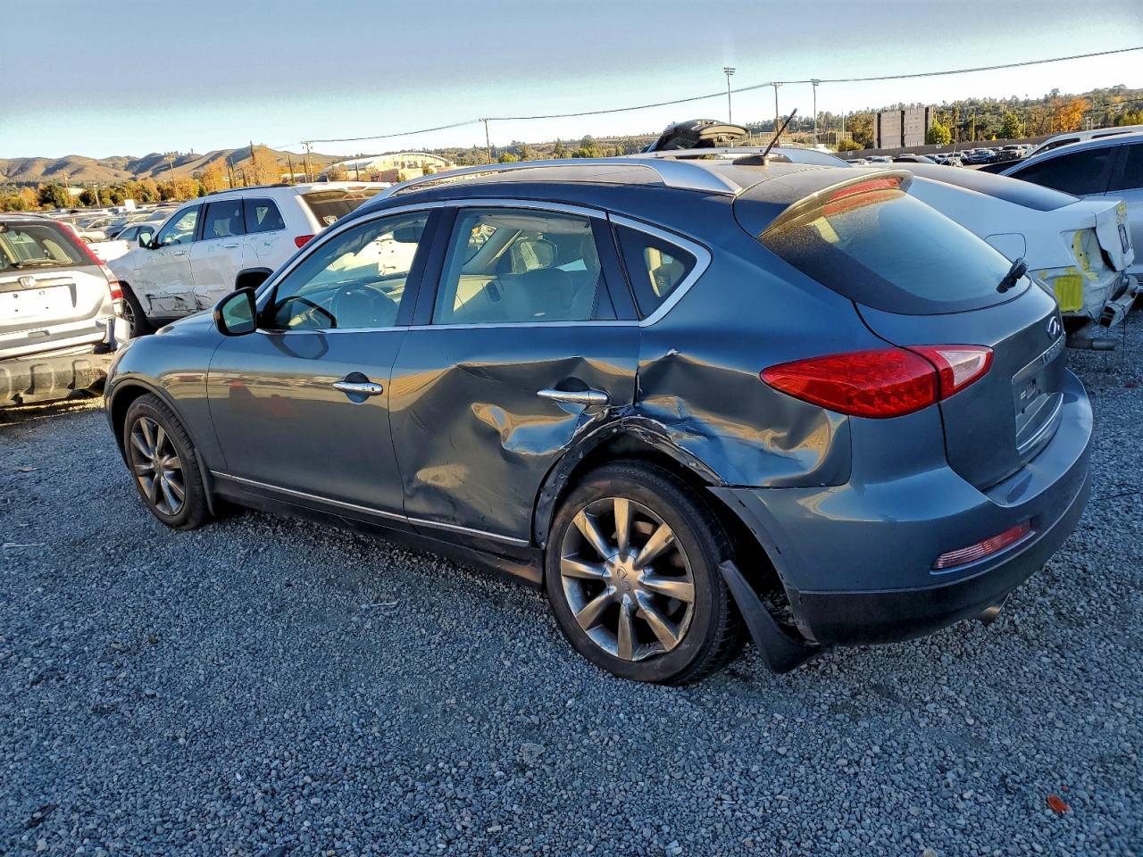 2009 Infiniti Ex35 Base - Image 2