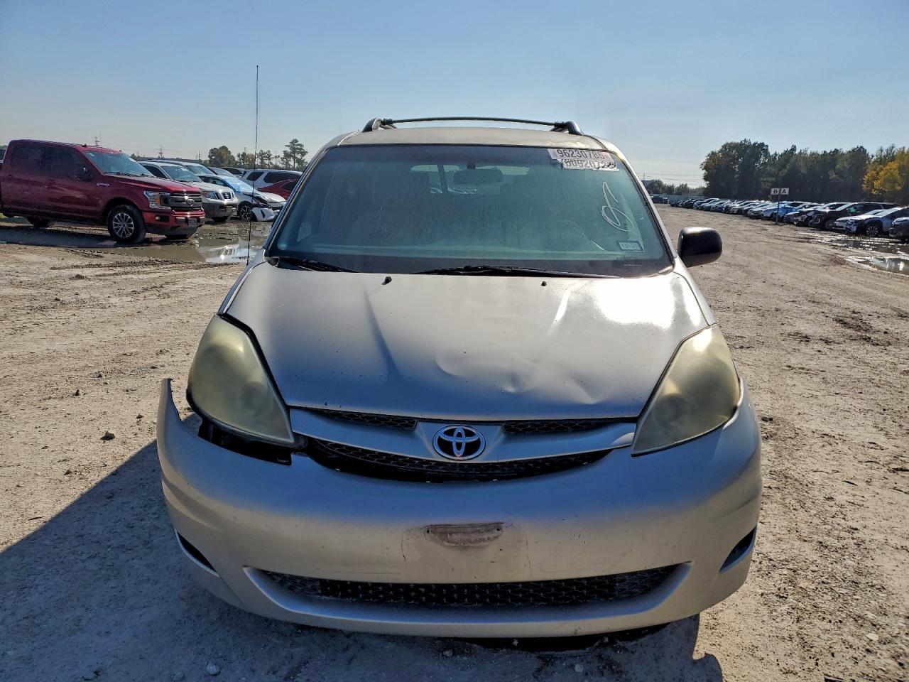 2006 Toyota Sienna - Фото 5