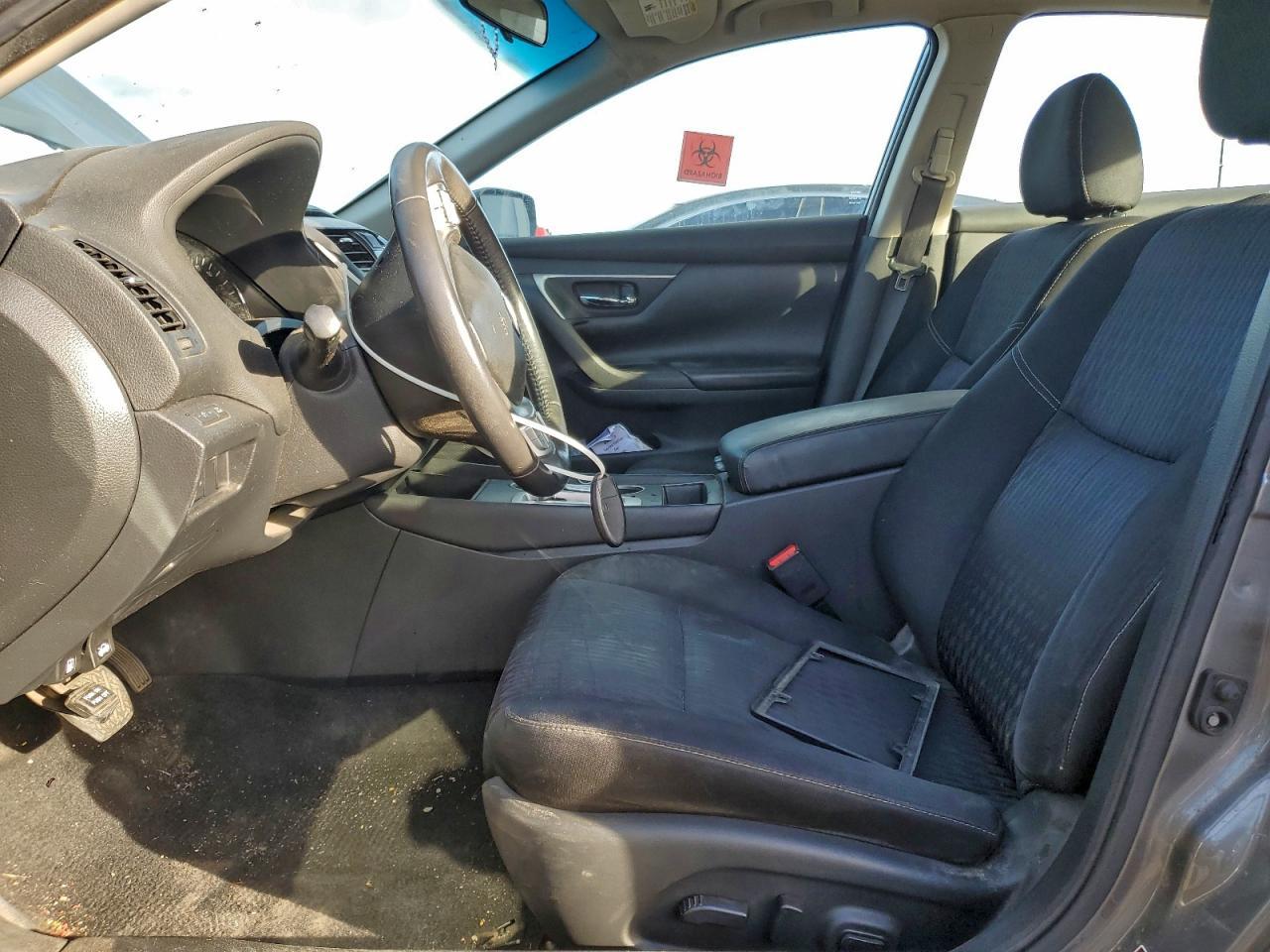 2017 Nissan Altima 2.5 - Image 7