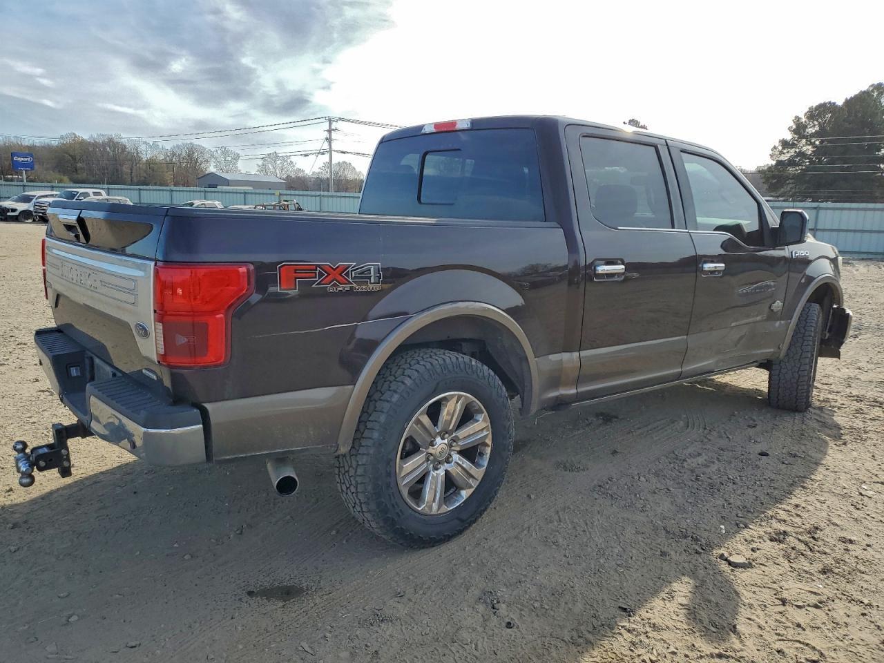 2018 Ford F150 Supercrew - Фото 3
