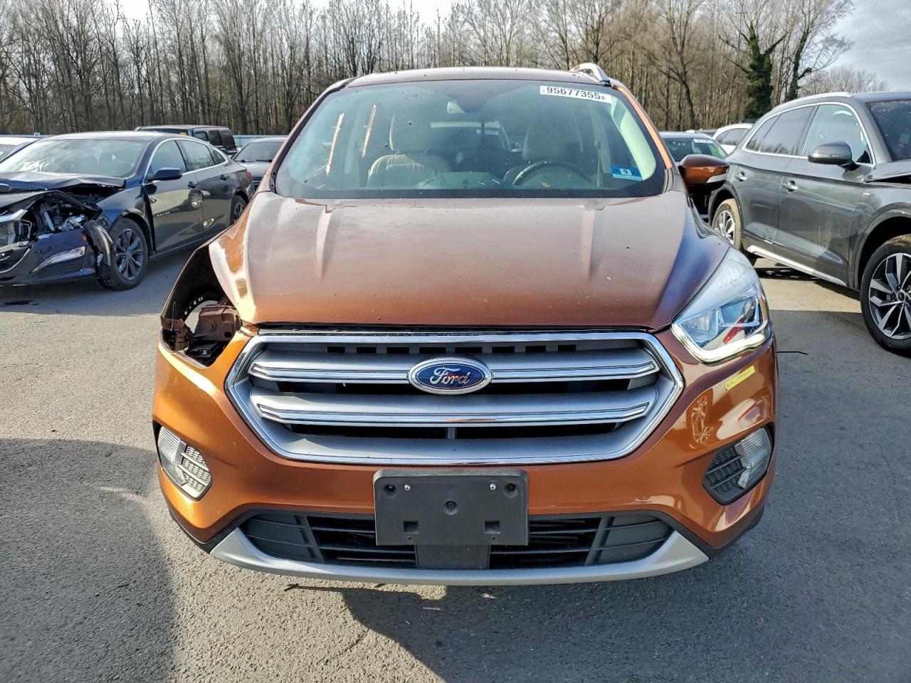 2017 Ford Escape Titanium - Фото 5
