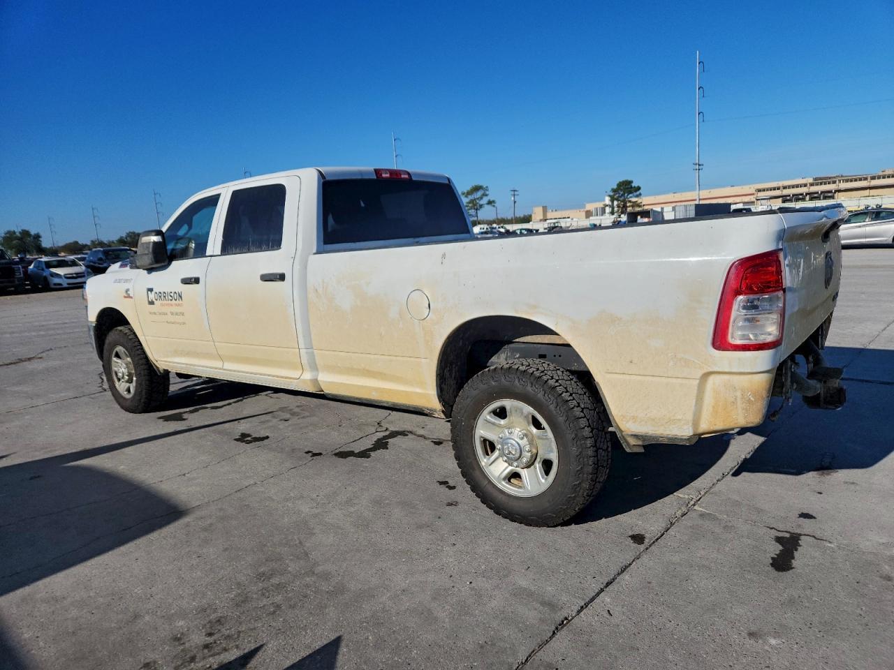 2023 Ram 2500 Tradesman - Фото 2