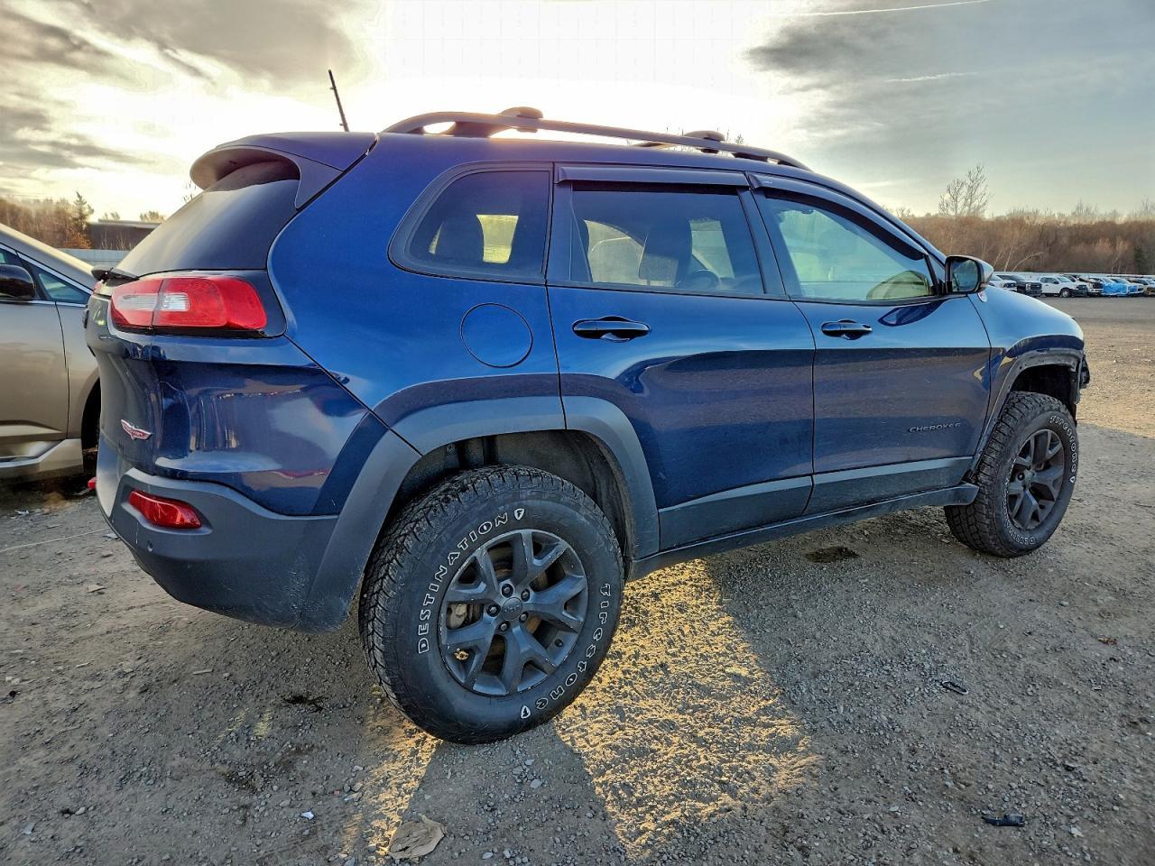 2018 Jeep Cherokee Trailhawk - Фото 3