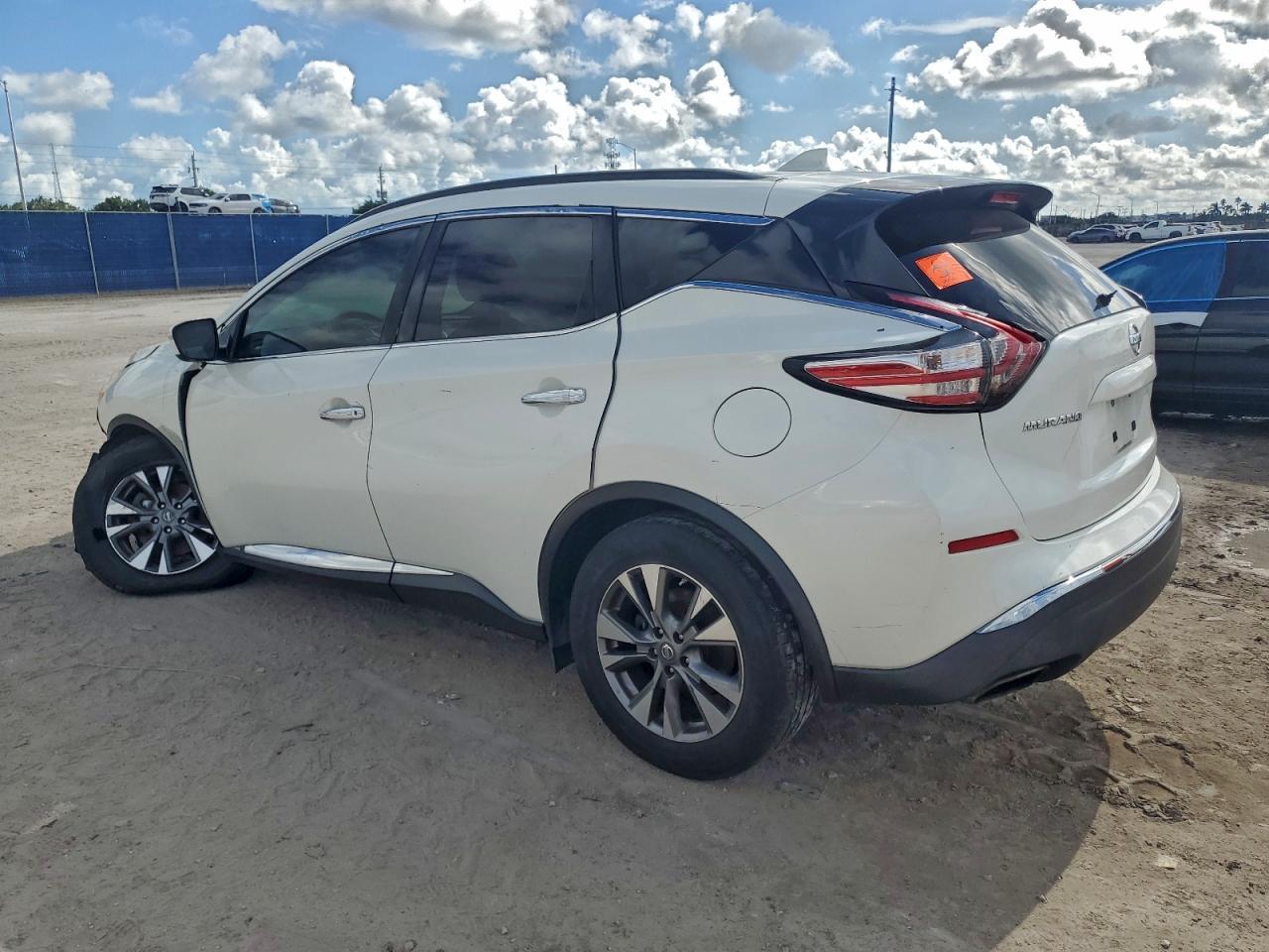 2017 Nissan Murano S - Фото 2