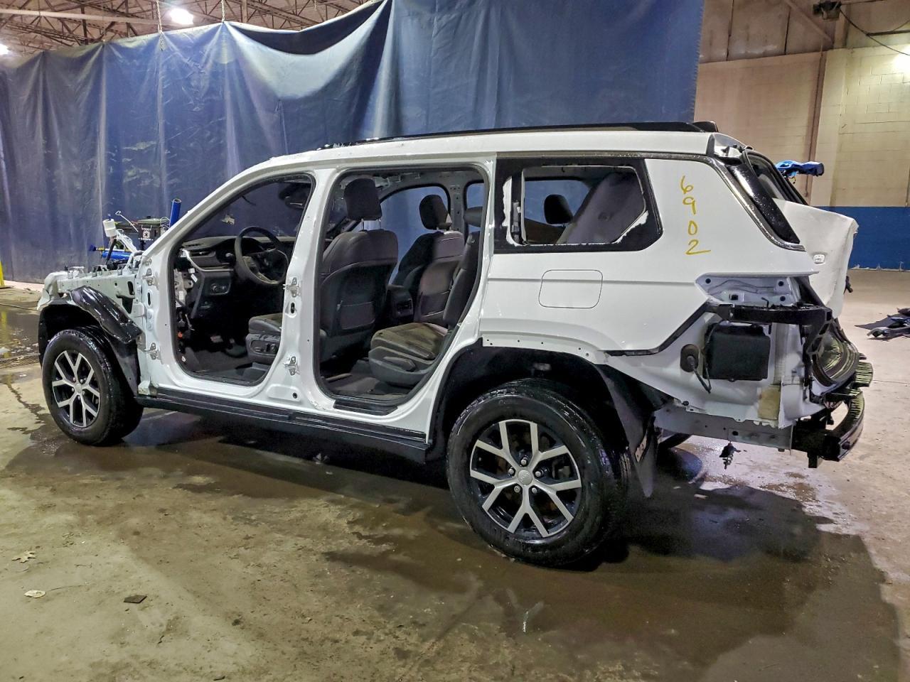 2024 Jeep Grand Cherokee L Limited - Фото 2