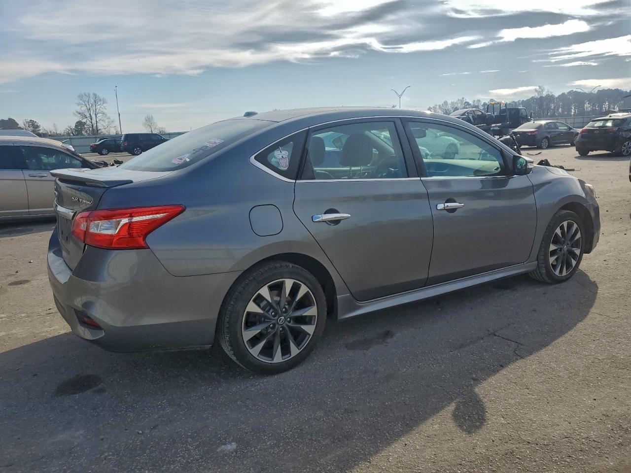 2017 Nissan Sentra Sr Turbo - Image 3
