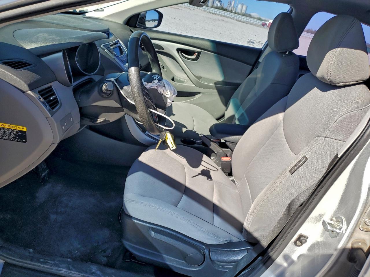 2012 Hyundai Elantra Gls - Фото 7