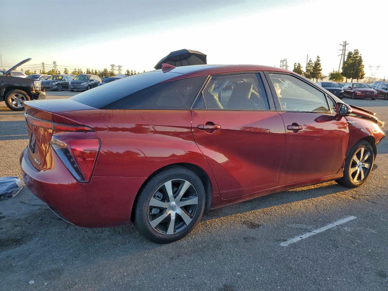 2019 Toyota Mirai Base - Фото 3