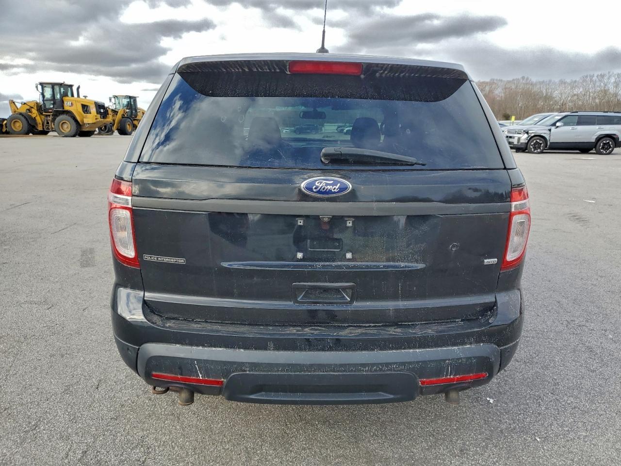 2015 Ford Explorer Police Interceptor - Фото 6
