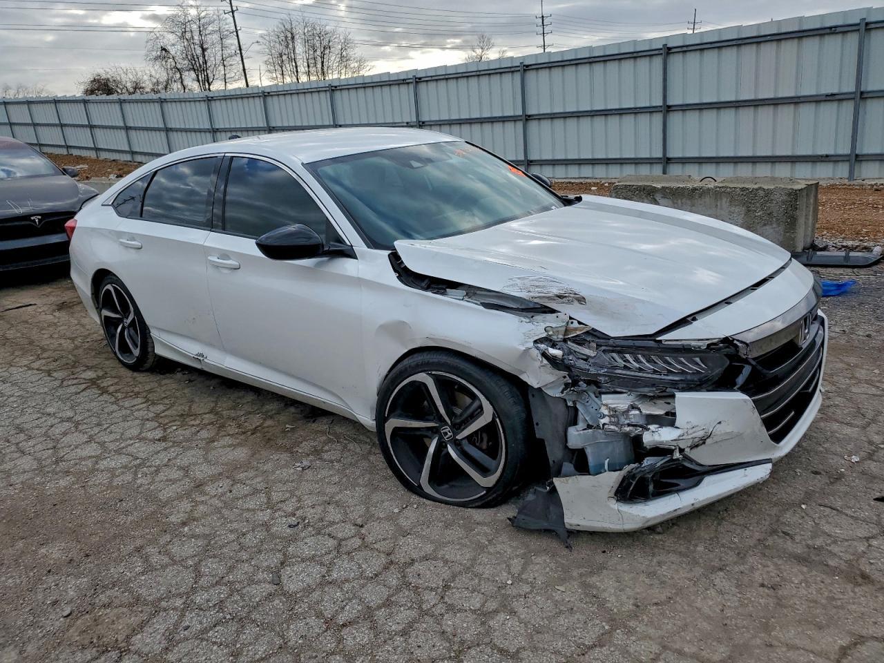 2021 Honda Accord Sport - Фото 4