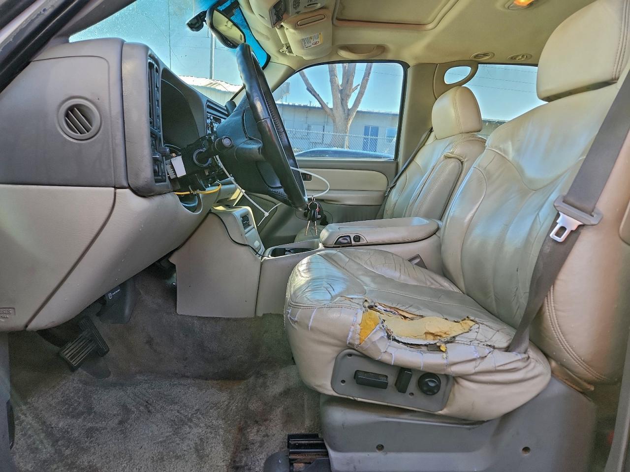 2001 GMC Yukon - Image 7