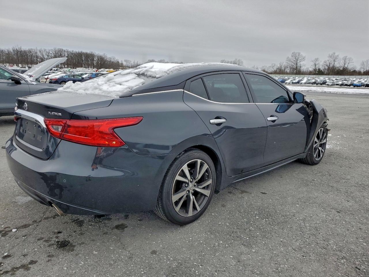 2017 Nissan Maxima 3.5S - Фото 3