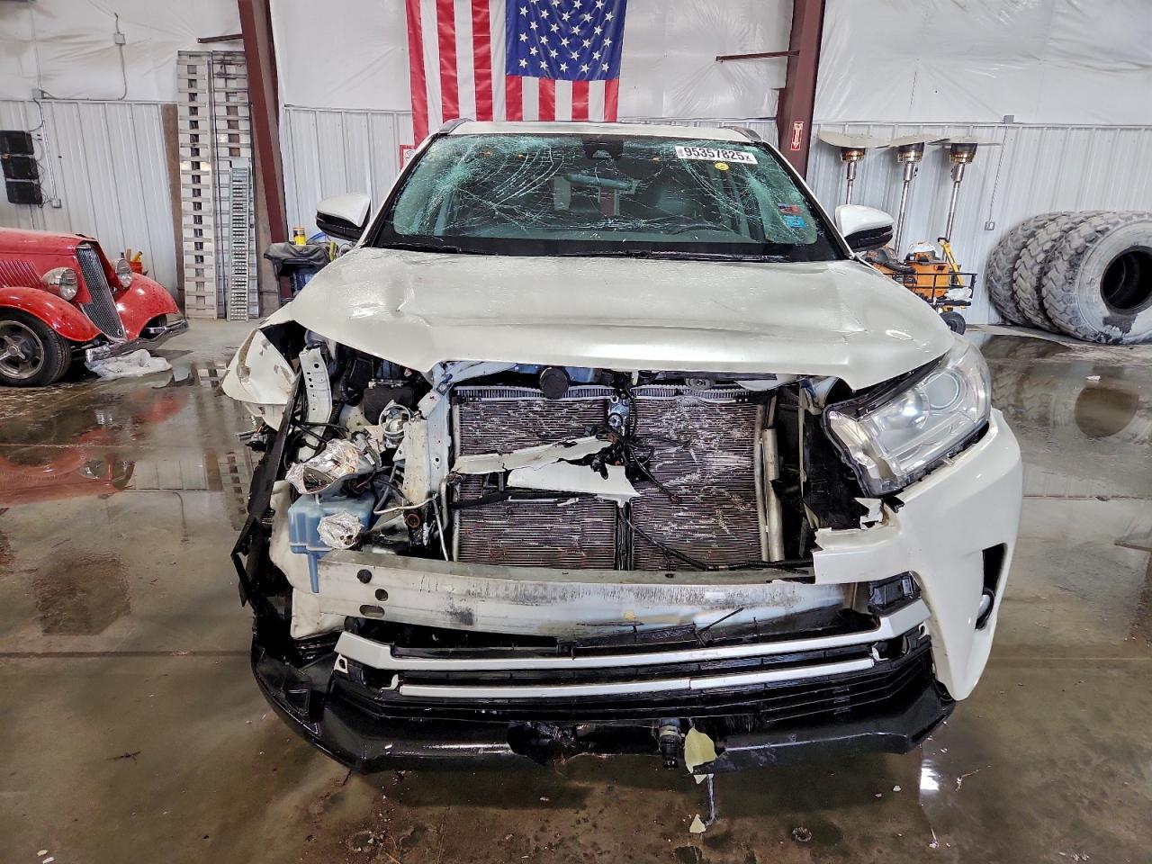 2018 Toyota Highlander Xle - Image 5