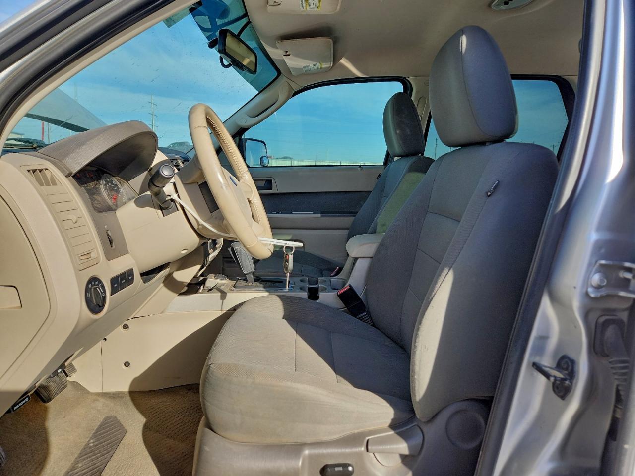 2009 Ford Escape Hybrid - Image 7