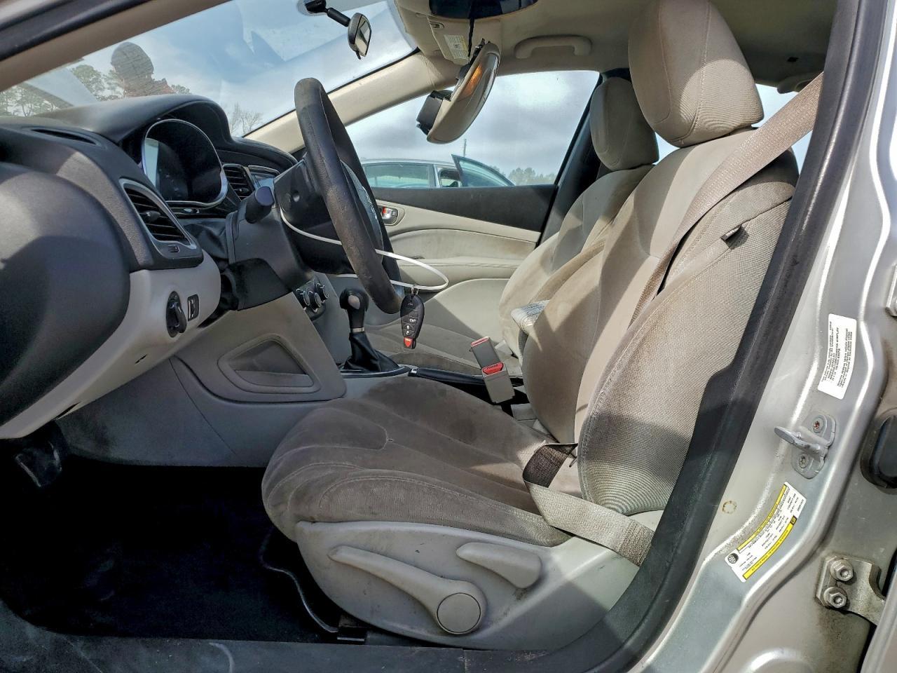 2013 Dodge Dart Sxt - Image 7