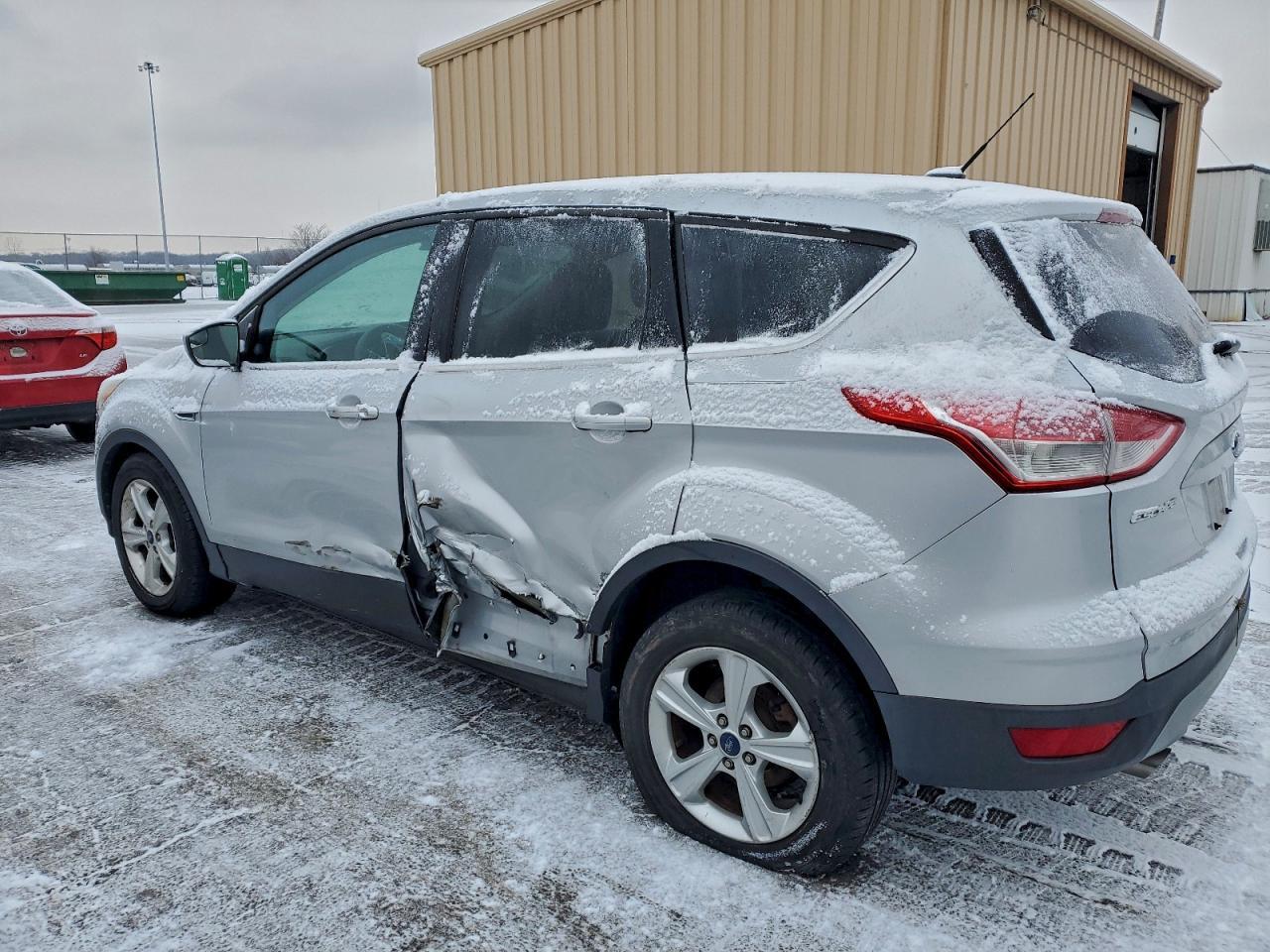2016 Ford Escape Se - Фото 2