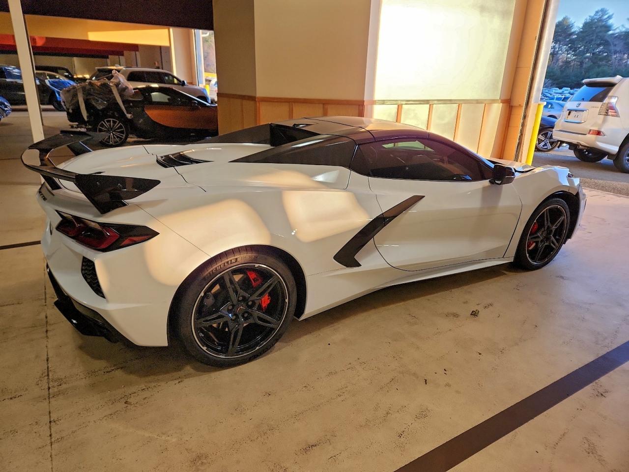 2025 Chevrolet Corvette Stingray 2Lt - Фото 3