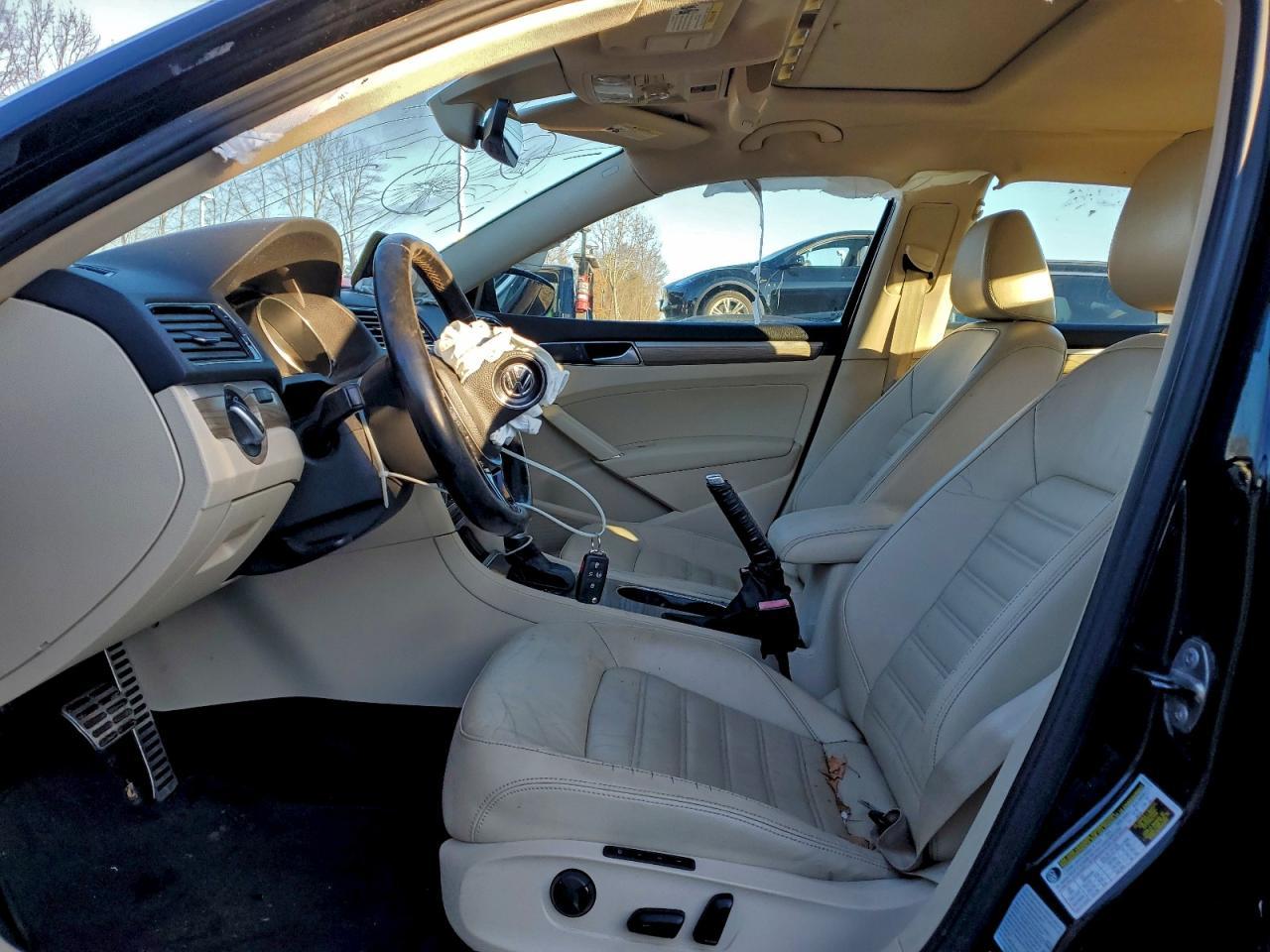 2016 Volkswagen Passat Sel - Фото 7