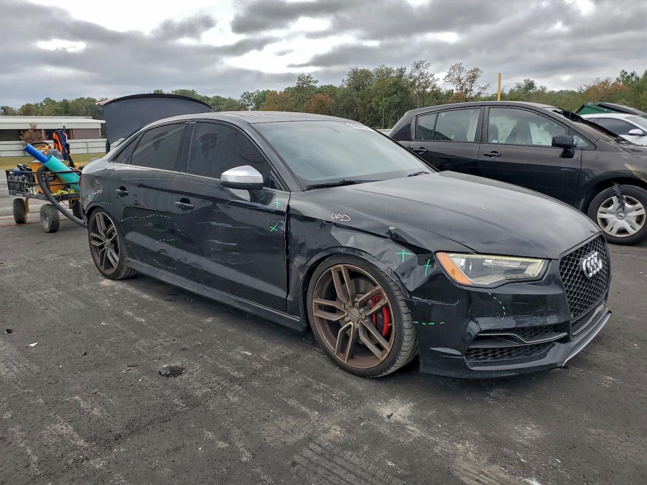 2016 Audi S3 Premium Plus - Image 4