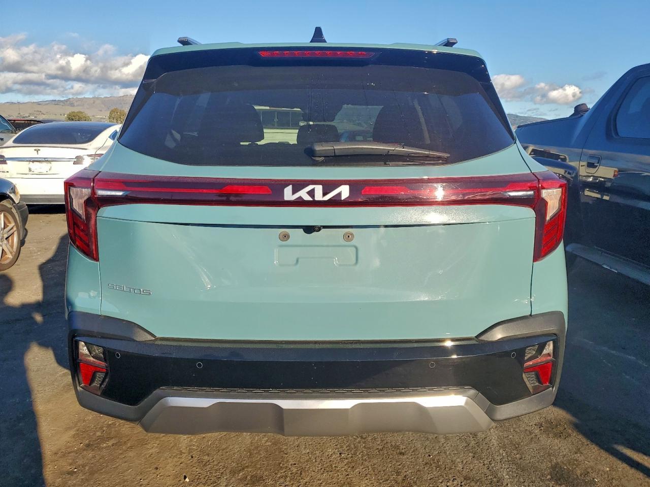 2025 Kia Seltos Ex - Image 6