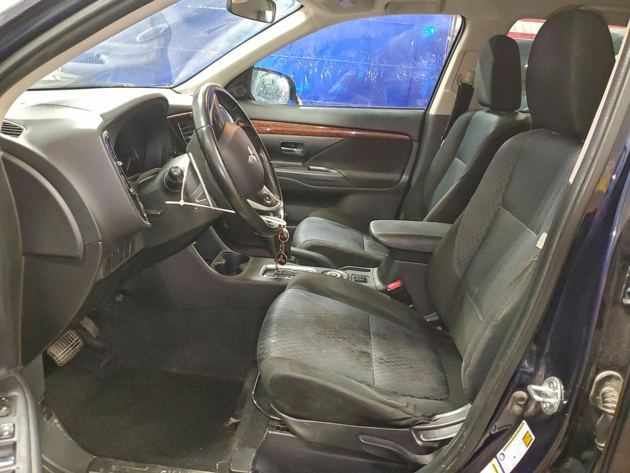 2014 Mitsubishi Outlander Gt - Image 7