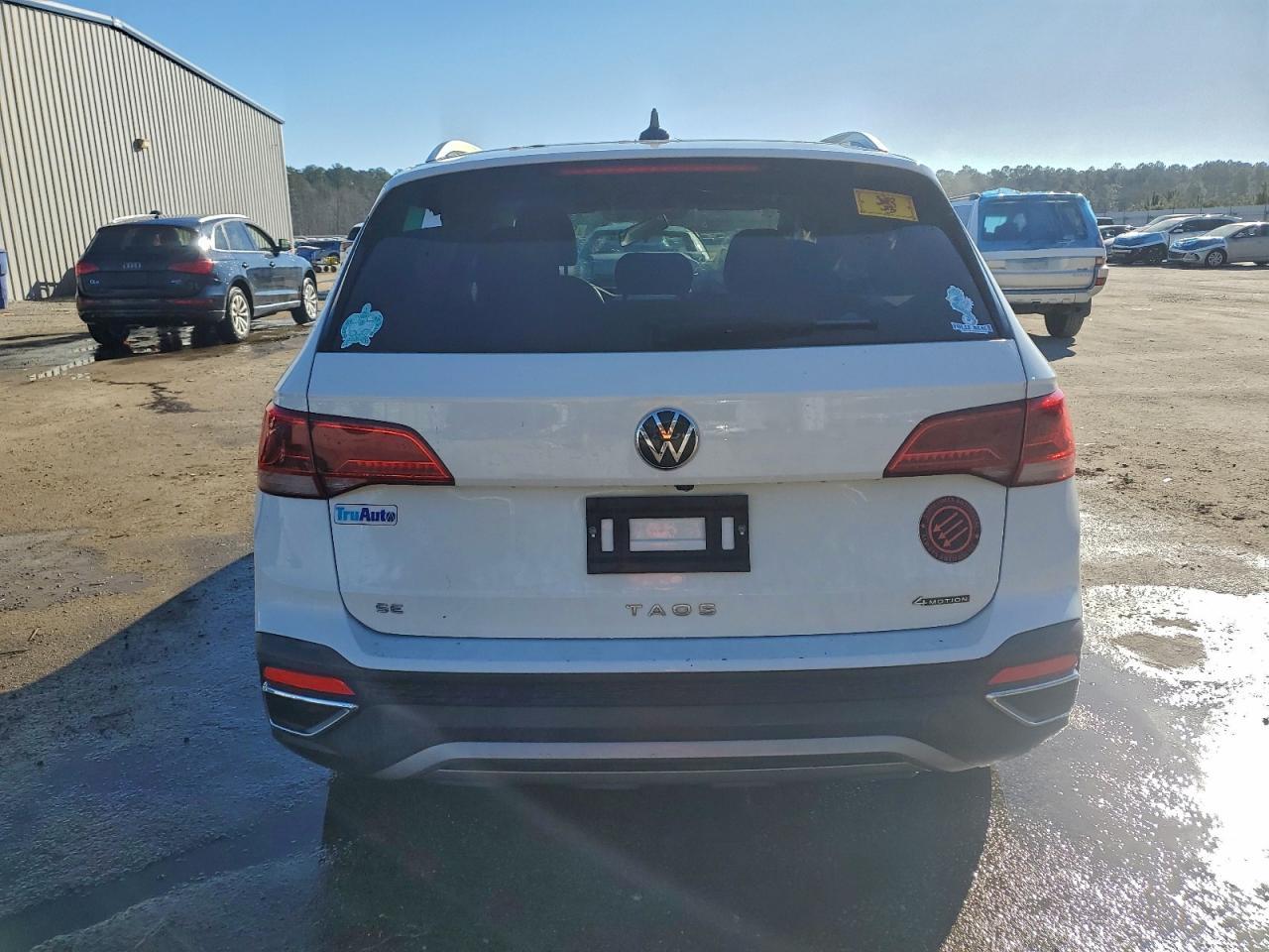 2022 Volkswagen Taos Se - Фото 6