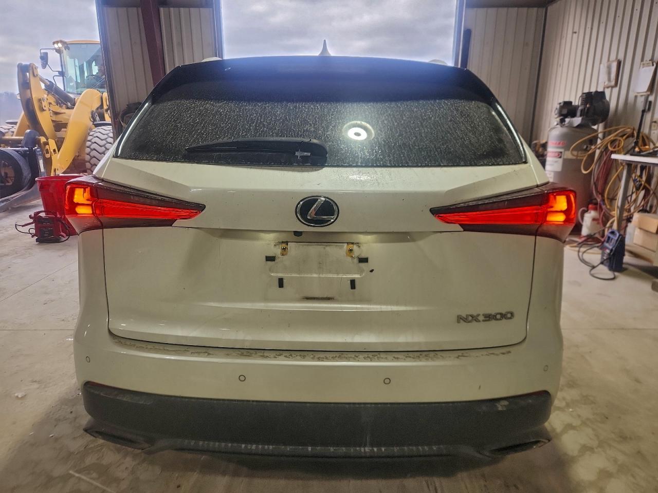 2021 Lexus Nx 300 Base - Фото 6