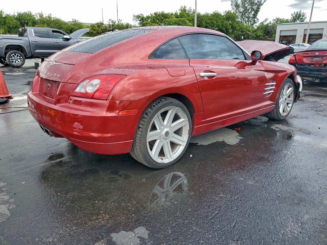 2005 Chrysler Crossfire Limited - Image 3