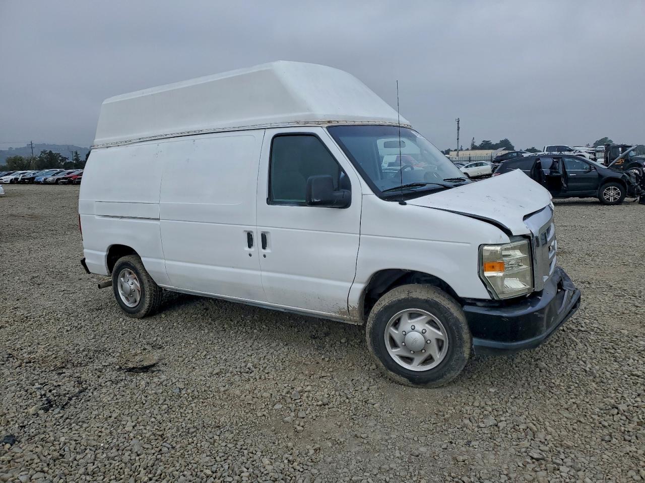 2013 Ford Econoline E150 Van - Фото 4