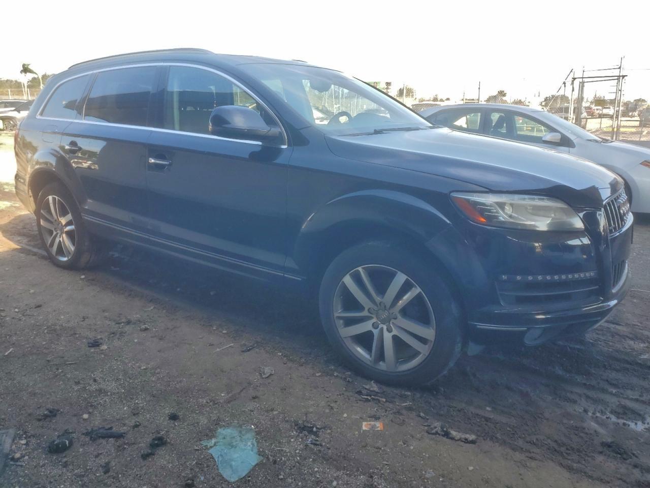 2014 Audi Q7 Premium Plus - Image 4