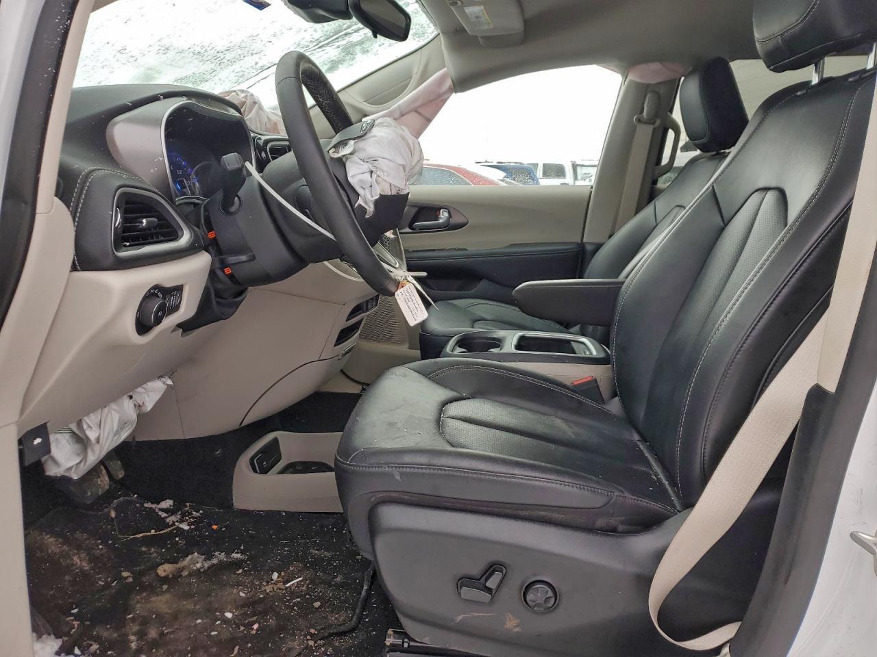 2024 Chrysler Pacifica Touring L - Фото 7