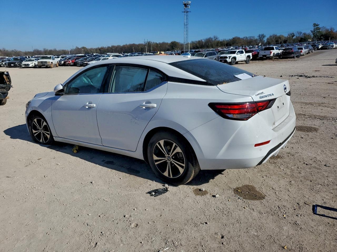 2023 Nissan Sentra - Фото 2