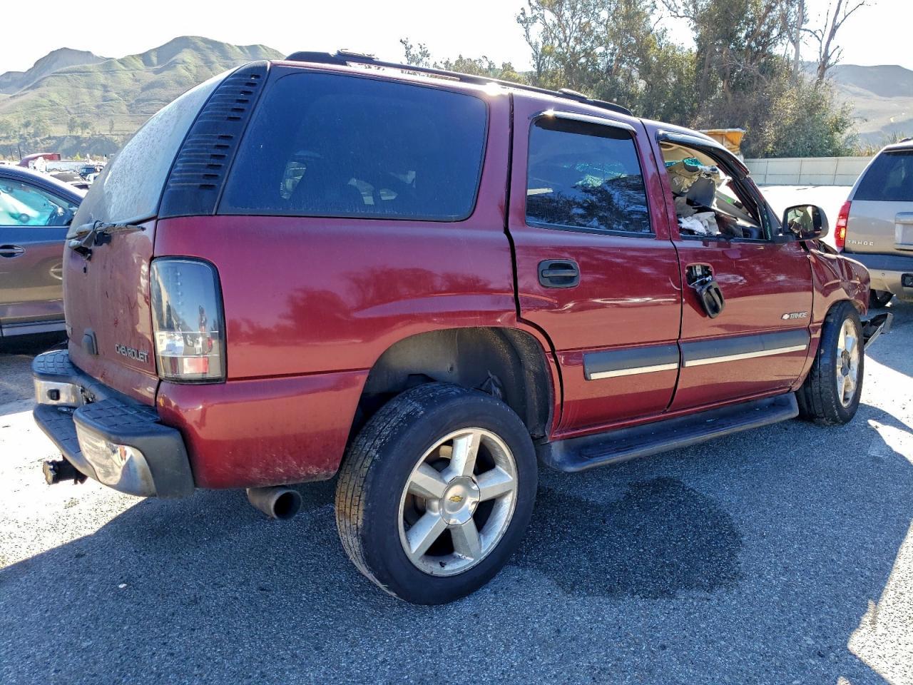 2003 Chevrolet Tahoe C1500 - Фото 3