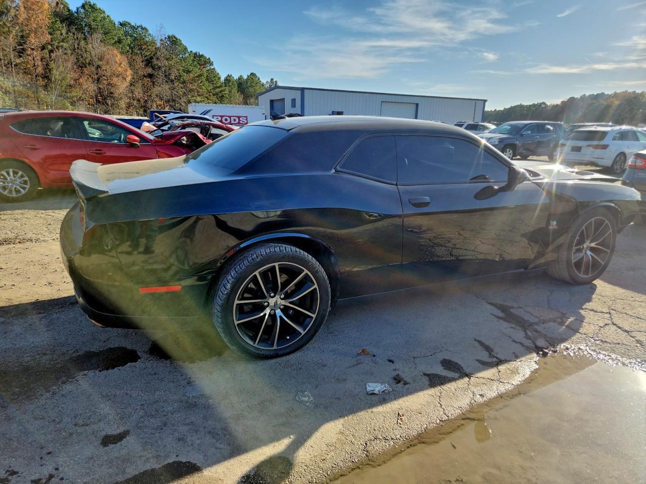 2018 Dodge Challenger - Фото 3