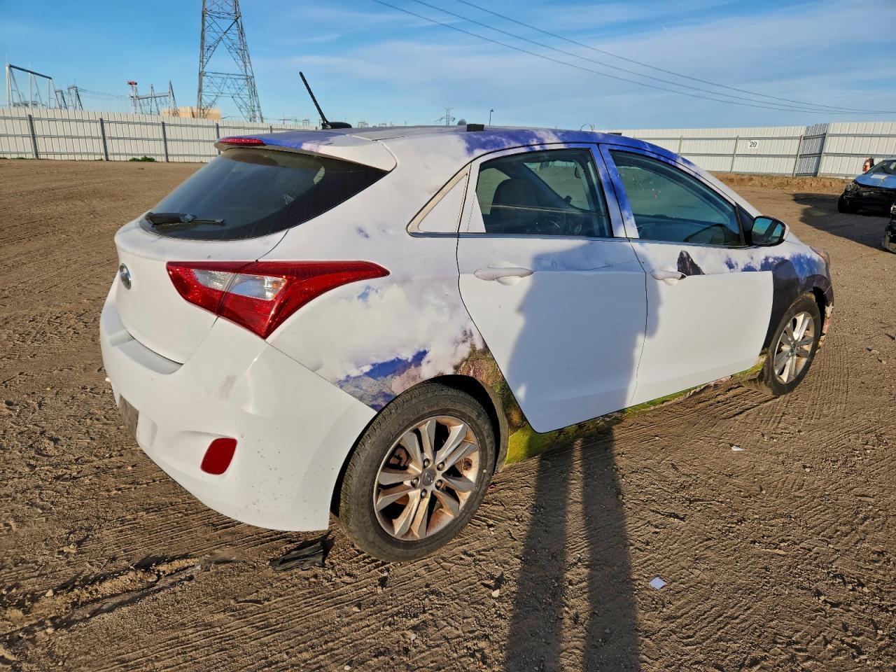 2017 Hyundai Elantra Gt - Image 3