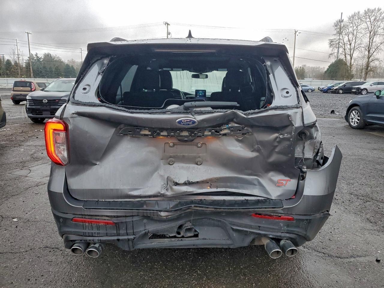 2022 Ford Explorer St - Фото 6