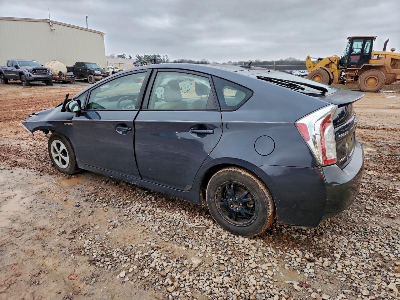 2014 Toyota Prius Three - Фото 2