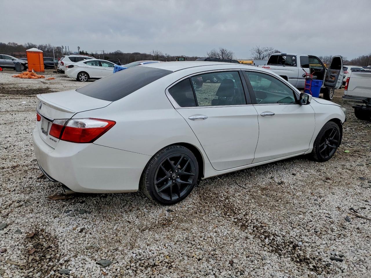 2015 Honda Accord Sport - Фото 3
