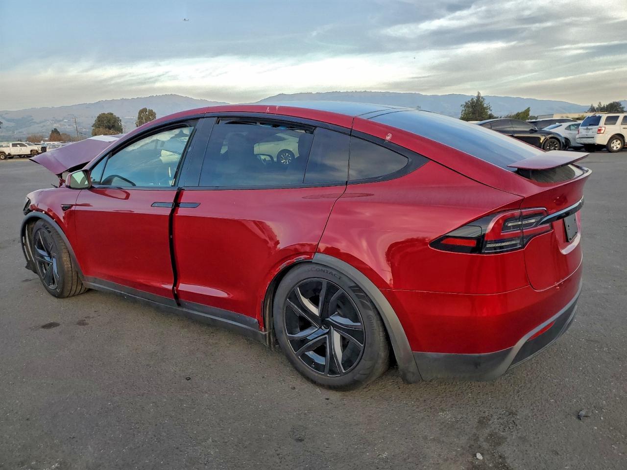 2026 Tesla Model X - Image 2