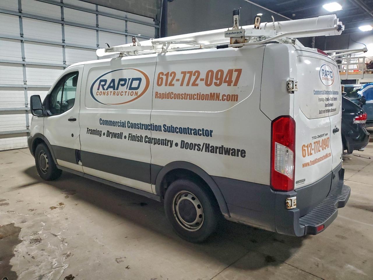 2017 Ford Transit 150 Utility / Service Van - Фото 2