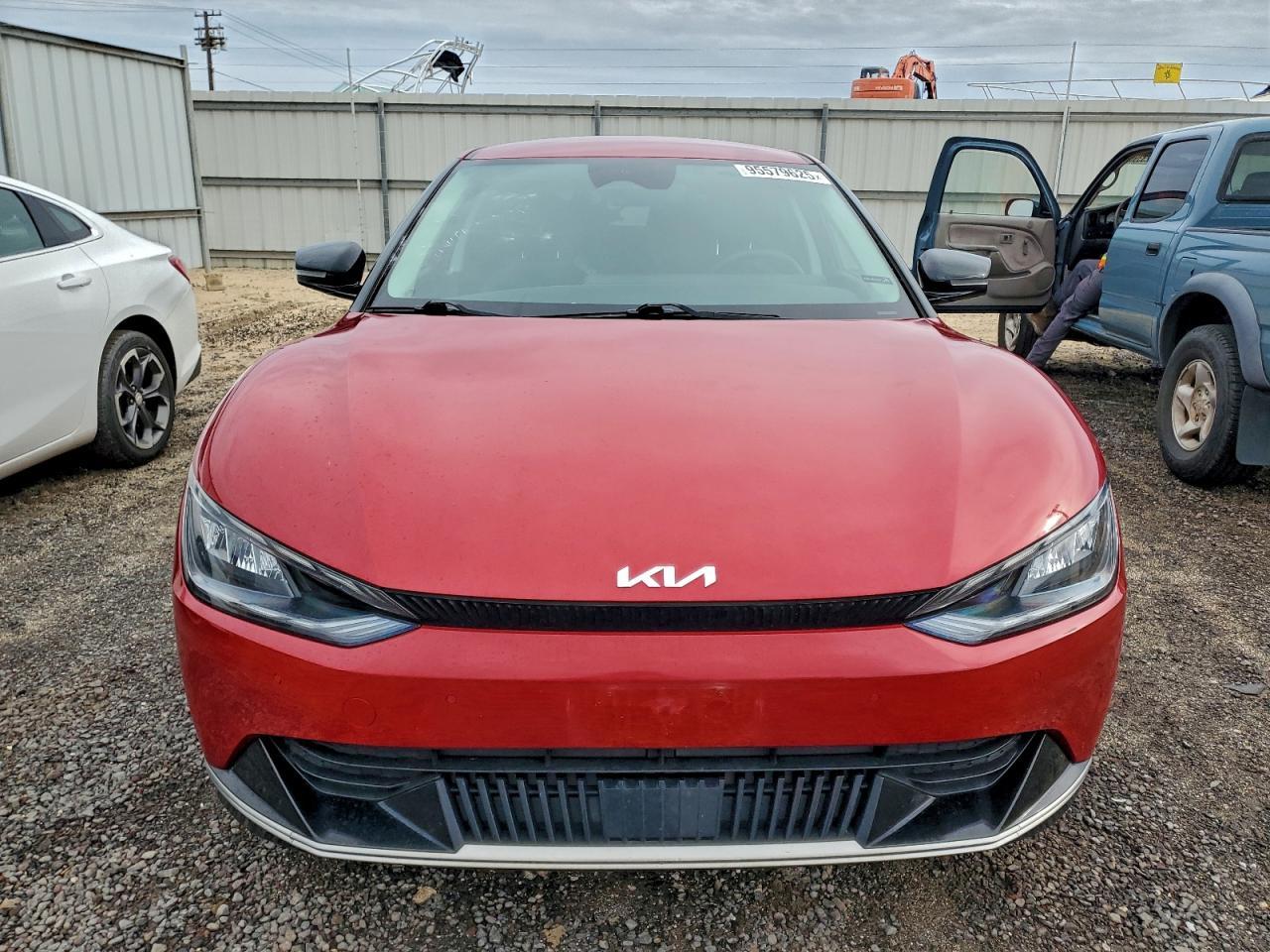 2023 Kia Ev6 Light - Image 5
