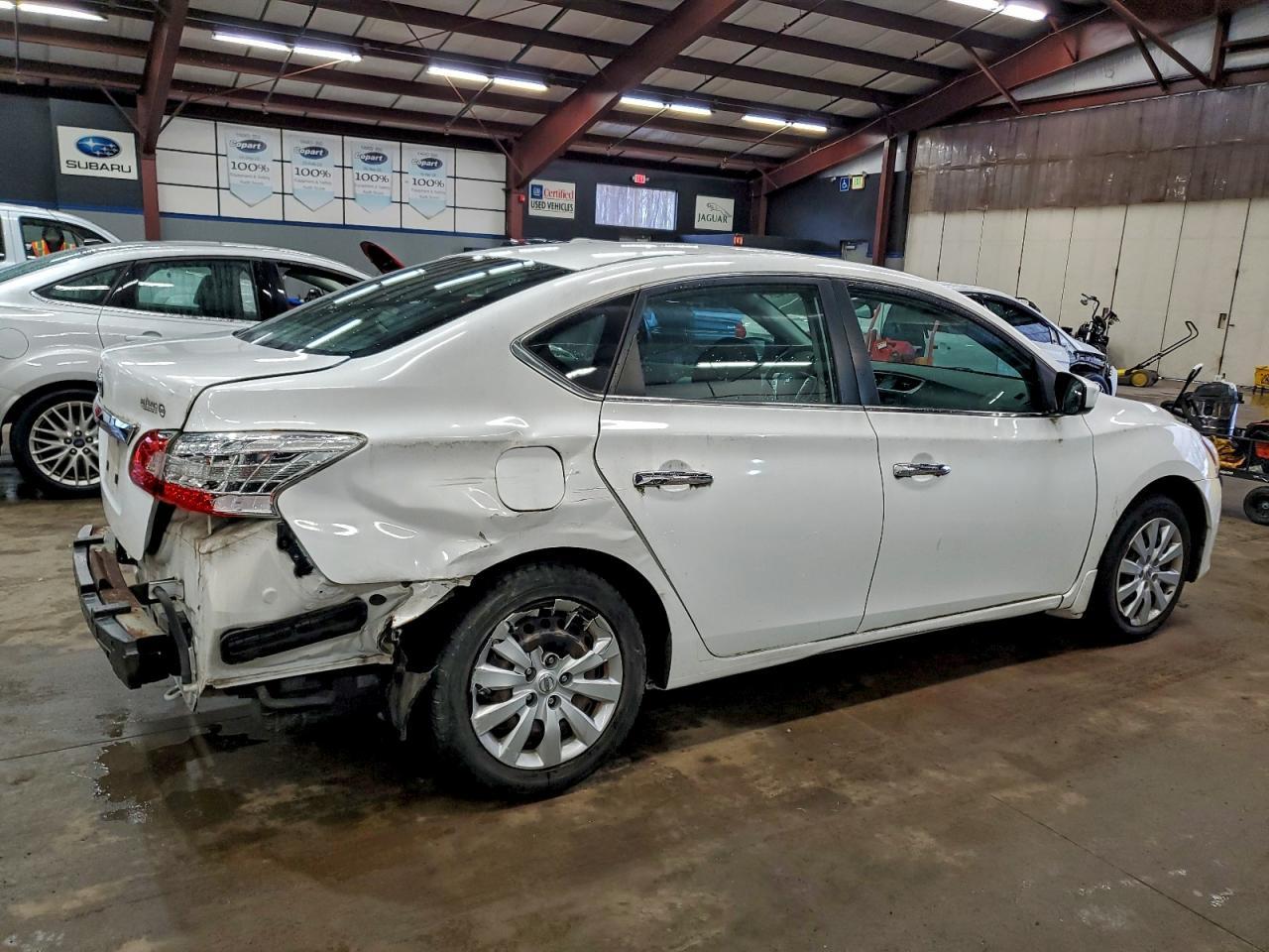2015 Nissan Sentra S - Фото 3