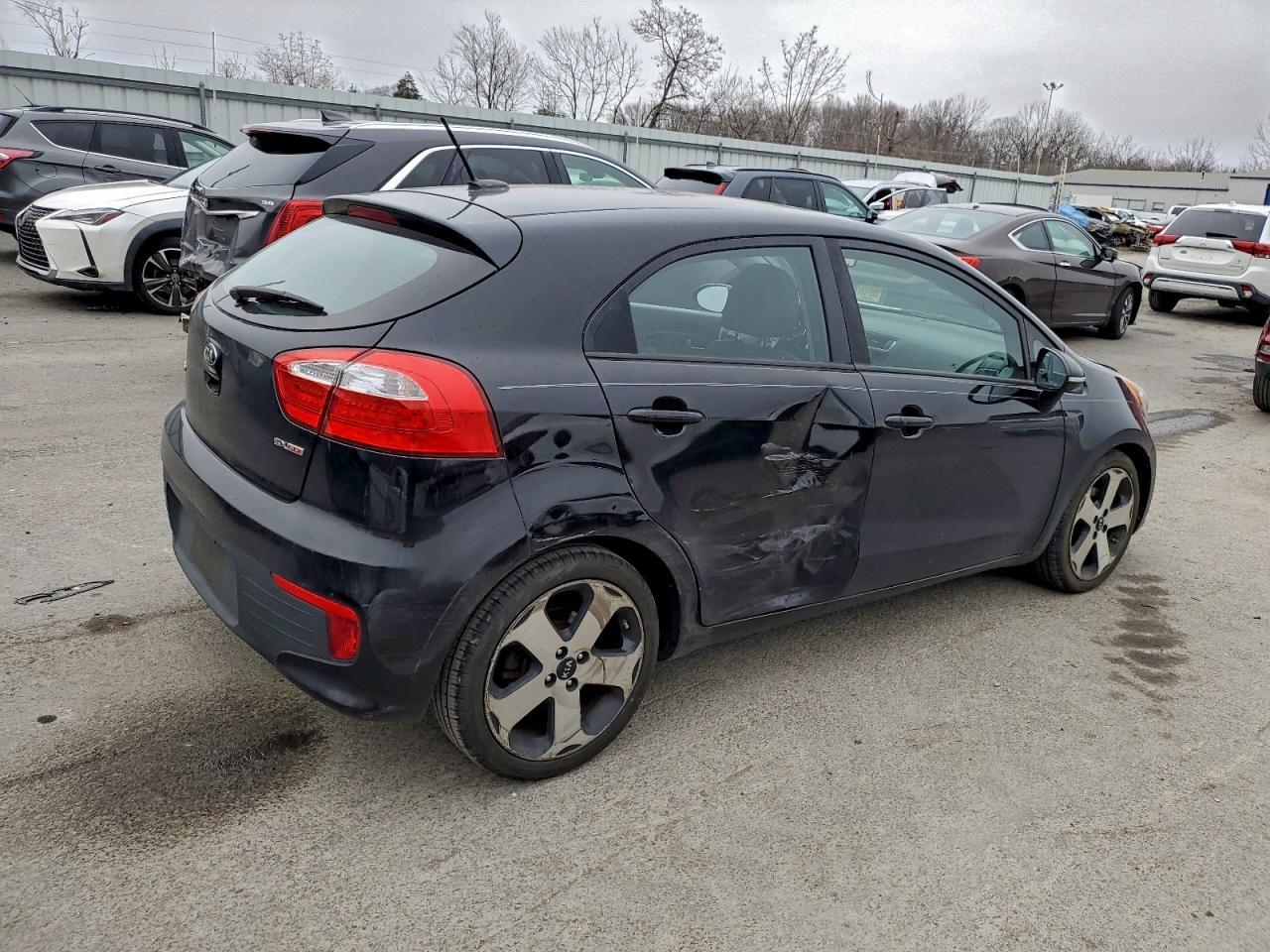 2017 Kia Rio Ex - Image 3