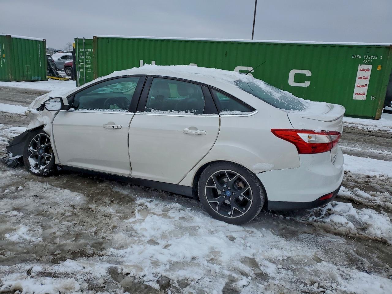 2012 Ford Focus Titanium - Фото 2