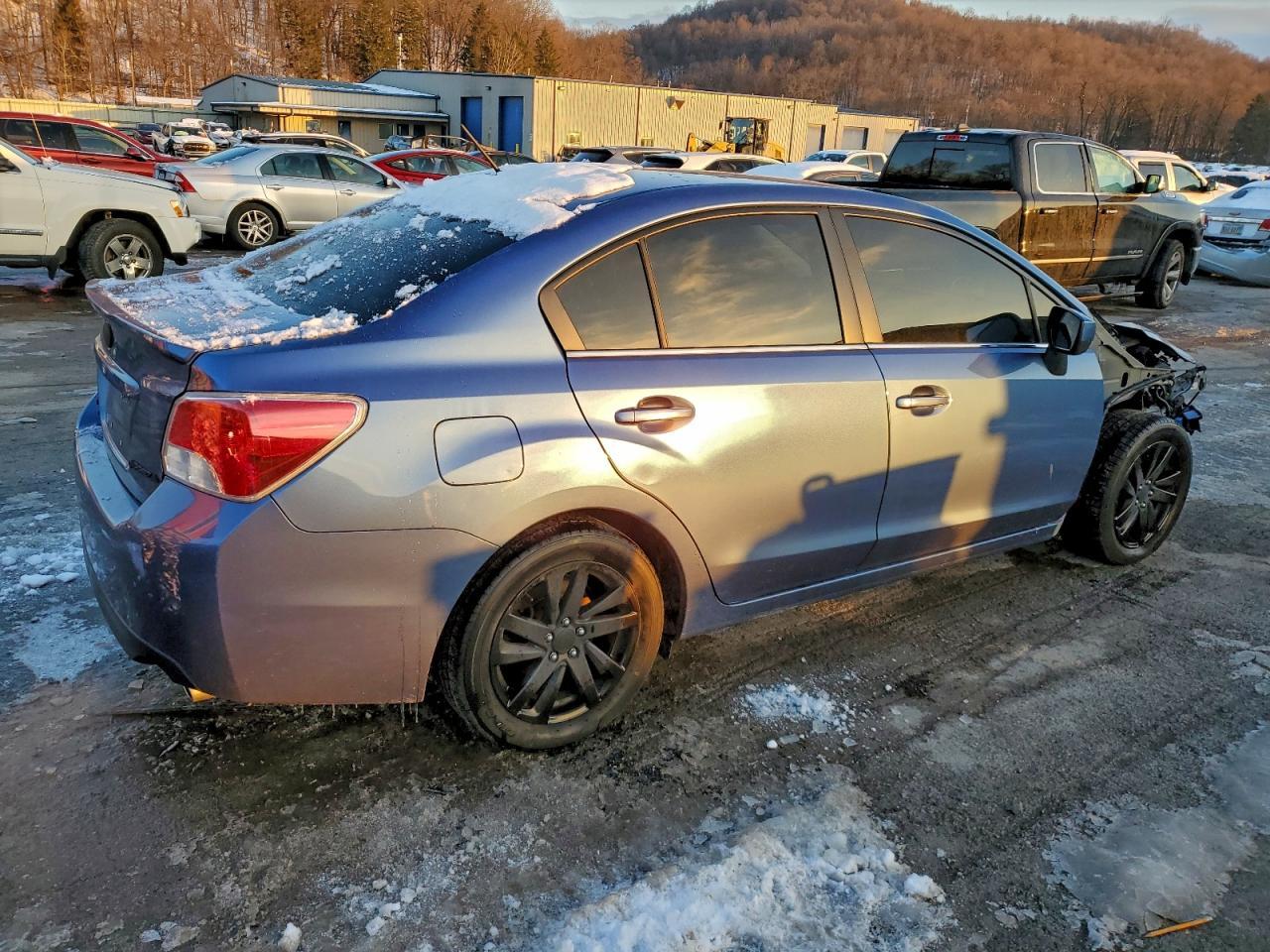 2016 Subaru Impreza Premium - Фото 3