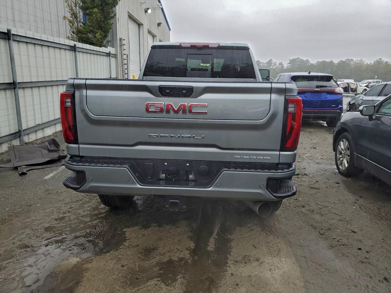 2025 GMC Sierra K2500 Denali - Фото 6