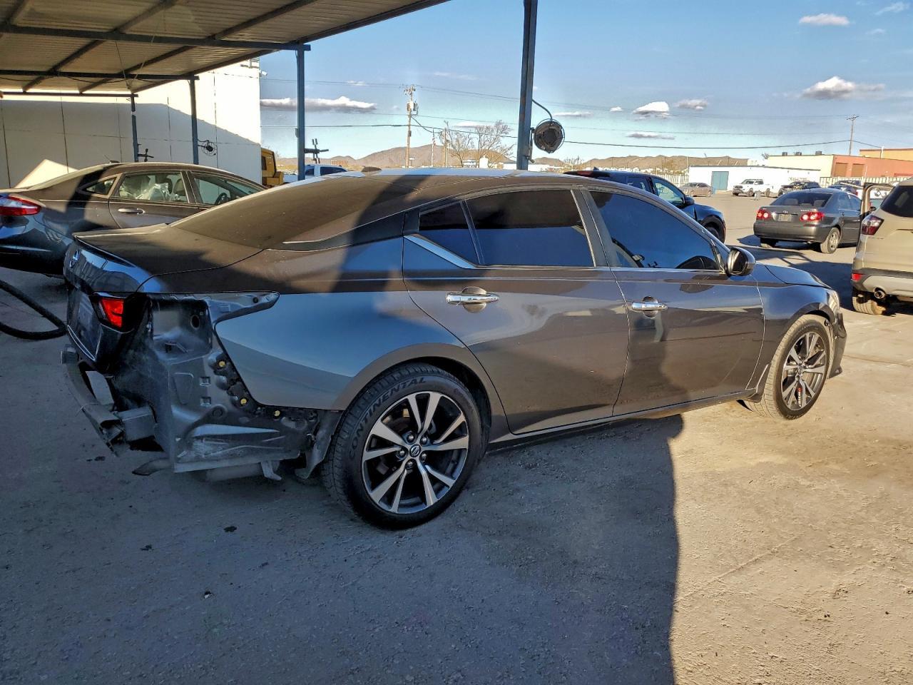 2019 Niss Altima S - Фото 3